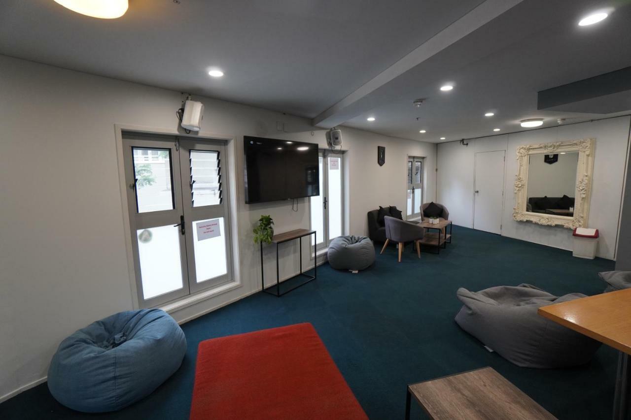 Columbia Apartments Auckland Exterior photo